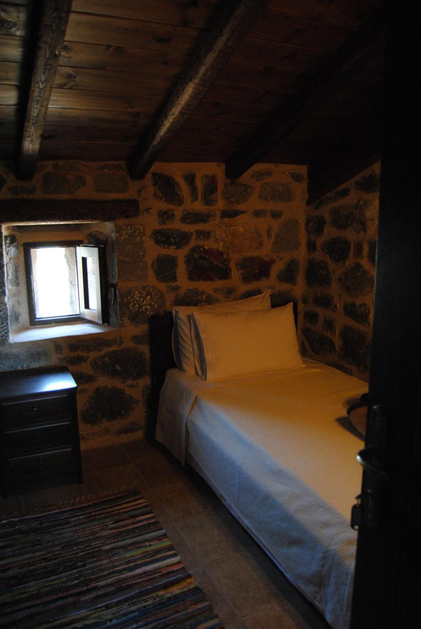 Pirgoi Edem Hotel Pírgos Dhiroú Quarto foto